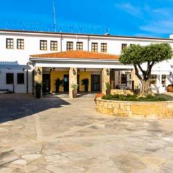 Imagine pentru Kefalos Beach Tourist Village Cazare - Litoral Paphos 2025