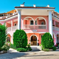 Imagine pentru Kyprianos Aparthotel Cazare - Litoral Limni Keriou la hoteluri de 3* stele 2024