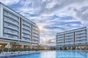 poza telefon Greenwood Suites Resort