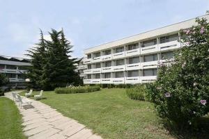 poza telefon Hotel Kompas