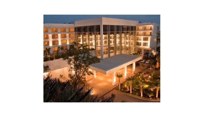 Hotel Radisson Blu Plaza poza 0