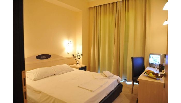 Hotel Santa Helena poza 3