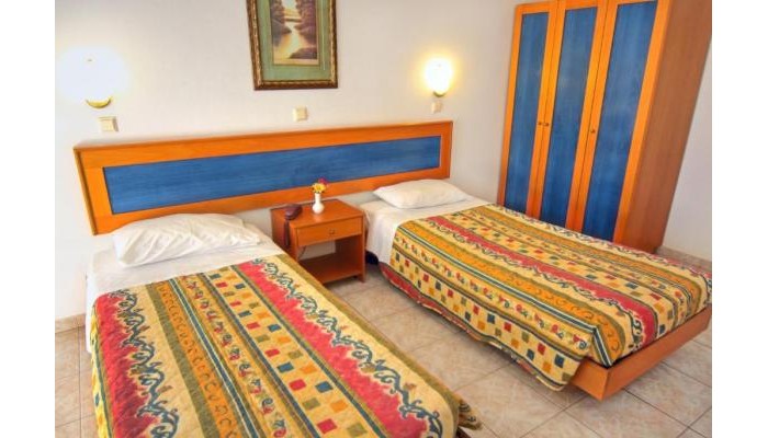 Kassandra Family Aparthotel poza 2