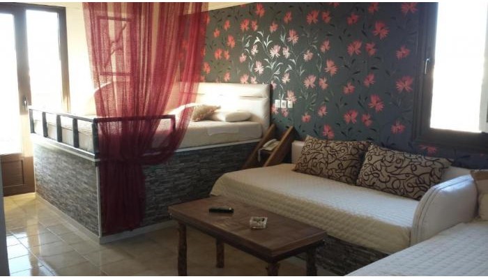 Takis Hotel poza 2
