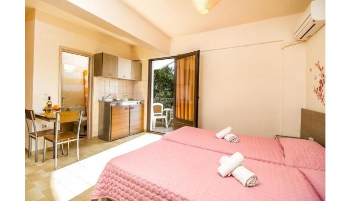 Takis Hotel poza 0