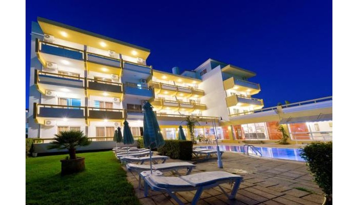 Trianta Apartments poza 4