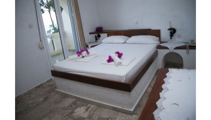 Achlia Hotel & Apartments poza 2