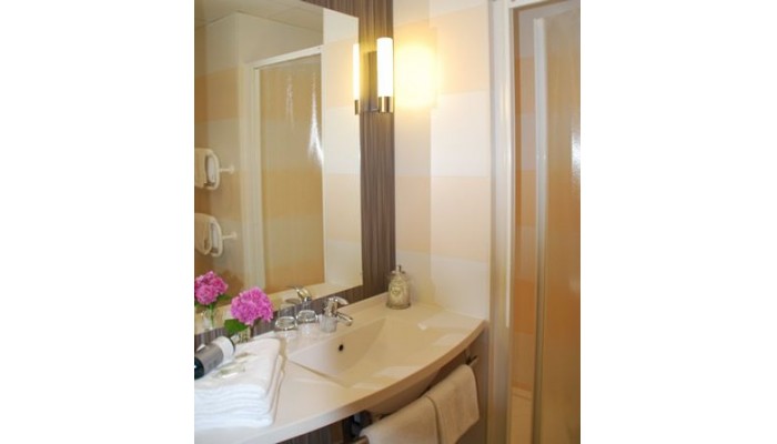 Brit Hotel Rennes Cesson - L'atalante Beaulieu poza 6