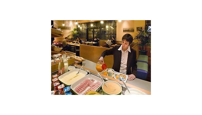 Hotel Ibis Rennes Centre Gare Sud poza 5