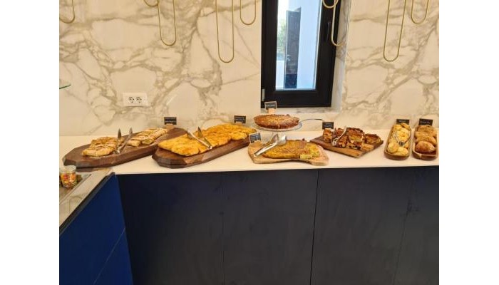 Hotel Cresanto Luxury Suites poza 4