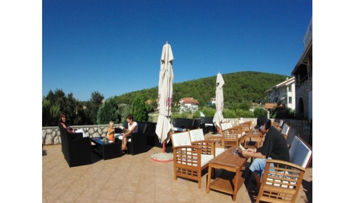 Hotel Zlatni Lav - Martinscica poza 6