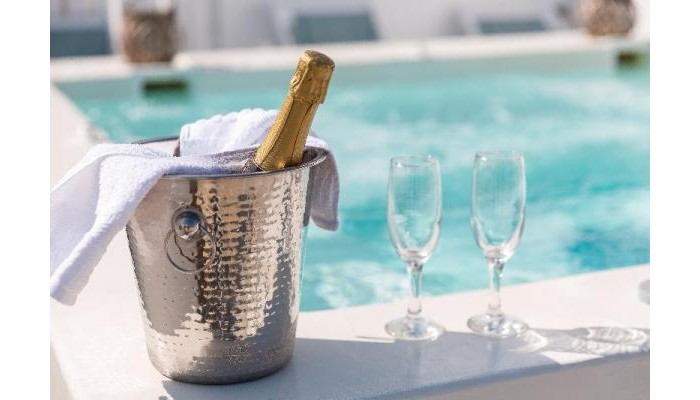 Zoumis Studios poza 8