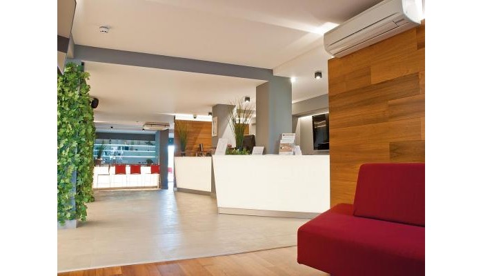 Family Hotel Plaza And Lopar poza 0