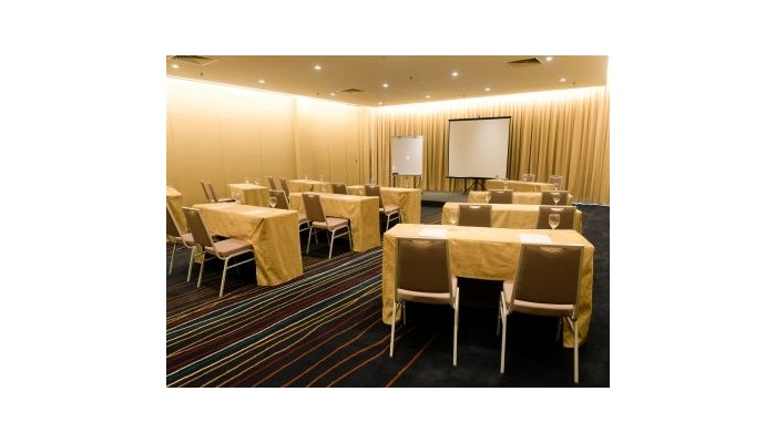 Hotel Casuarina@meru poza 10