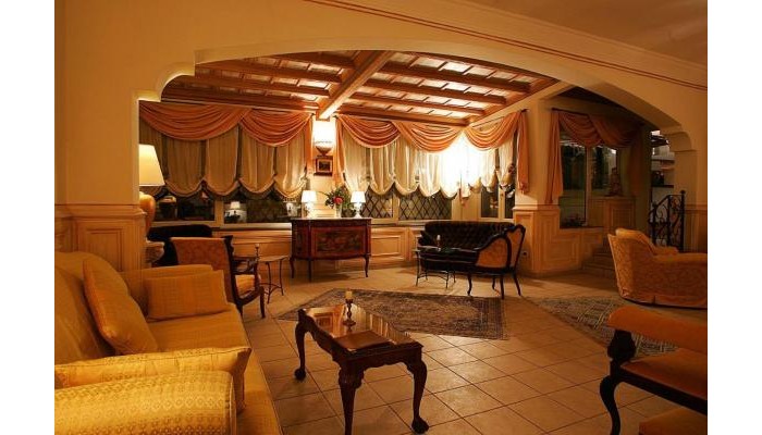 Hotel Lord Byron poza 1