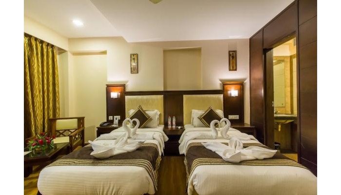 Hotel Golden Manor poza 0