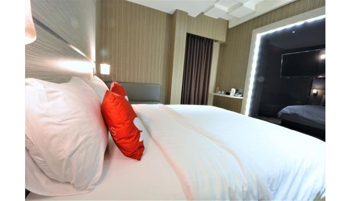 Hotel Zen Rooms Duta Merlin poza 2