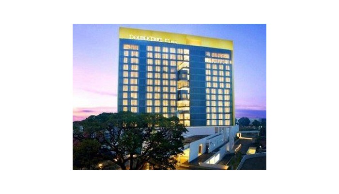 Double Tree By Hilton Jakarta Diponegoro Hotel poza 0