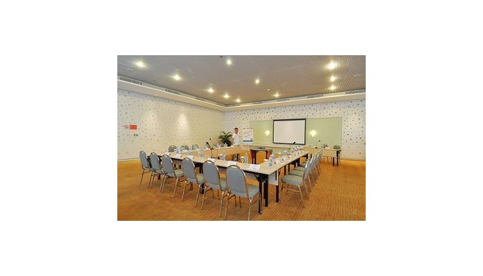 Hotel Harris Kelapa Gading poza 6