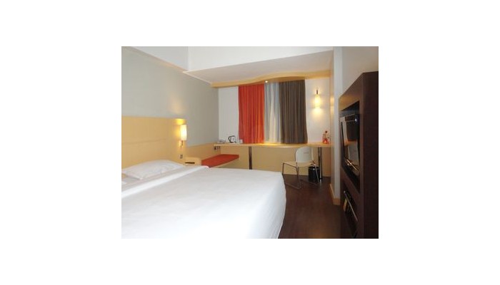 Hotel Ibis Arcadia poza 4