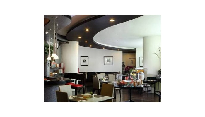 Hotel Ibis Arcadia poza 9