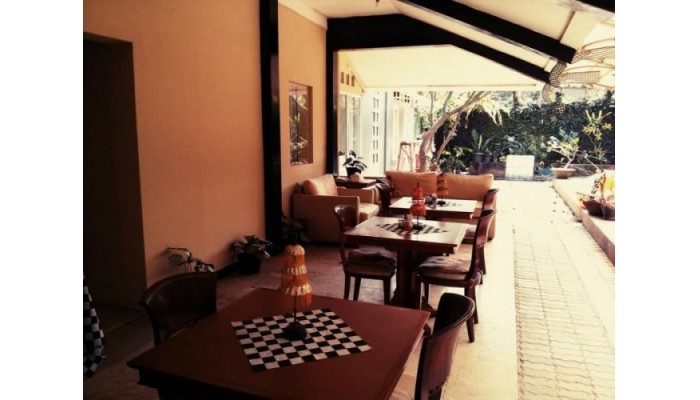 Hotel Maven Buncit poza 4