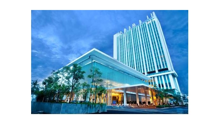 Js Luwansa Hotel And Convention Center poza 0
