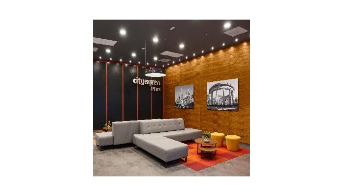 Hotel City Express Plus Guadalajara Expo poza 3