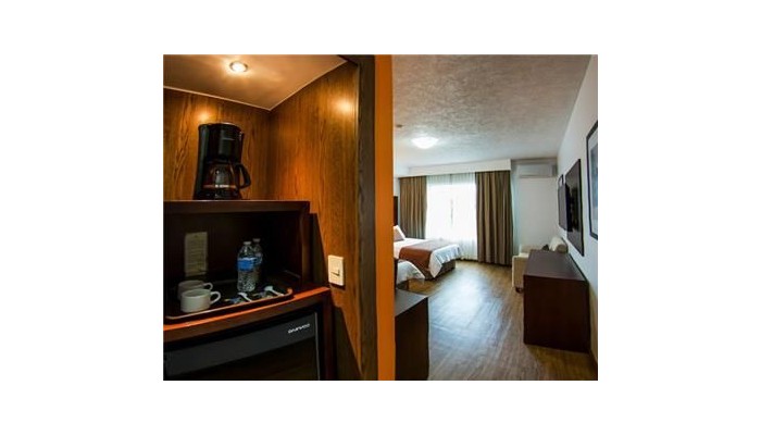 Hotel Estancia poza 4