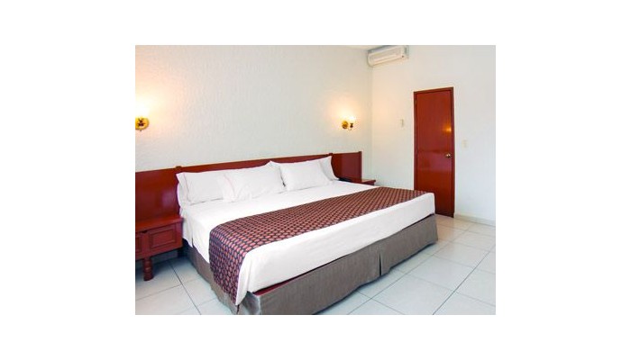 Hotel Estancia poza 0