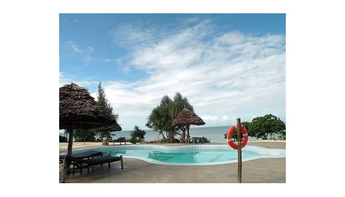 Mbuyuni Beach Village poza 7