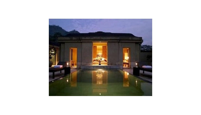 Hotel Amanjiwo poza 2