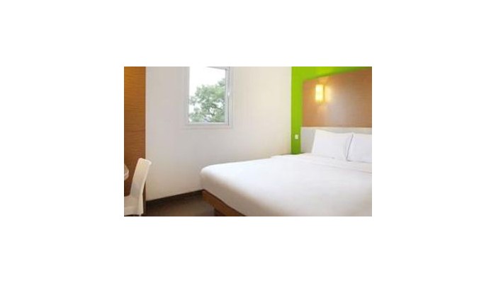 Hotel Amaris Embong Malang poza 5