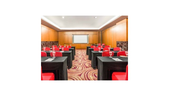 Hotel Ibis Semarang Simpang Lima poza 7