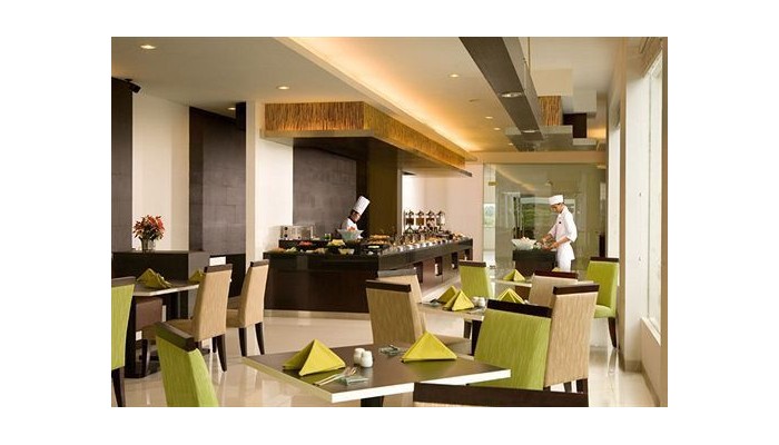 Hotel Santika Bogor poza 9