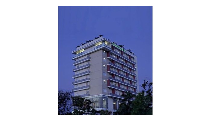 Hotel Santika Jemursari poza 5