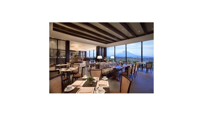 Hotel Sheraton Mustika poza 6