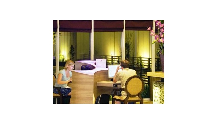 Quest Hotel Semarang poza 8