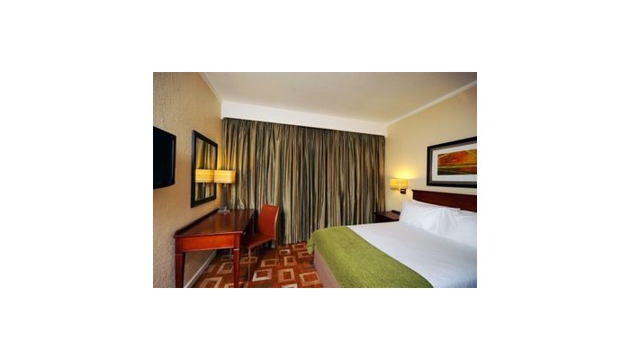 Hotel Garden Court Or Tambo Airport poza 4