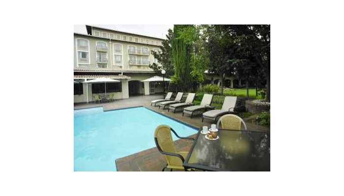 Hotel Garden Court O.r. Tambo Intl Airport poza 7