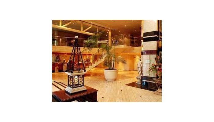 Hotel Peermont Metcourt Suites poza 0