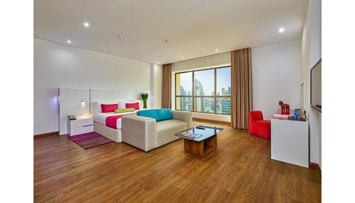 Ramada Hotel Suites & Apartments By Wyndham Dubai Jbr poza 5