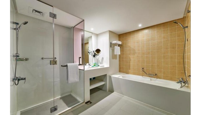 Ramada Hotel Suites & Apartments By Wyndham Dubai Jbr poza 17