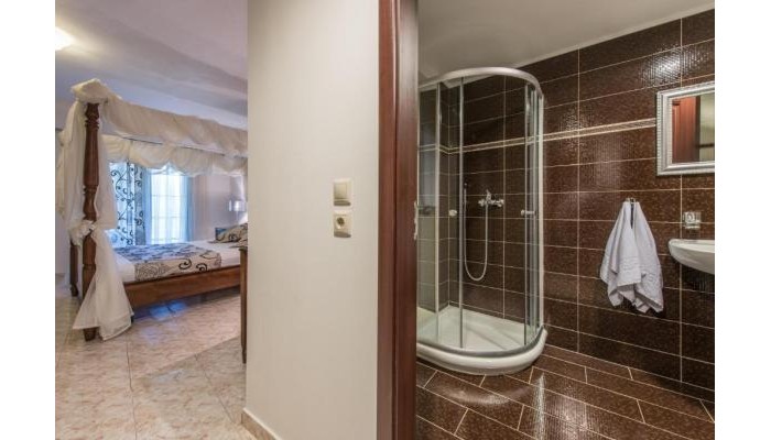 Golden Sun Hotel poza 10