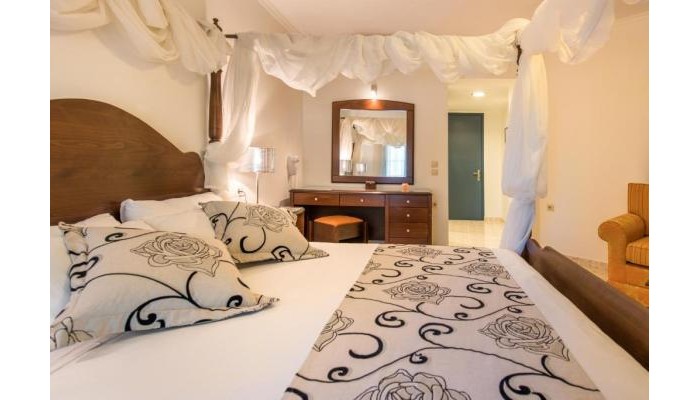 Golden Sun Hotel poza 6