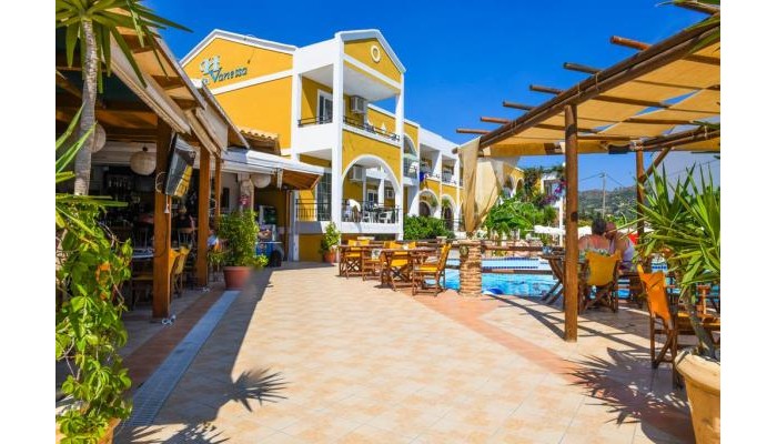 Vanessa Hotel poza 2