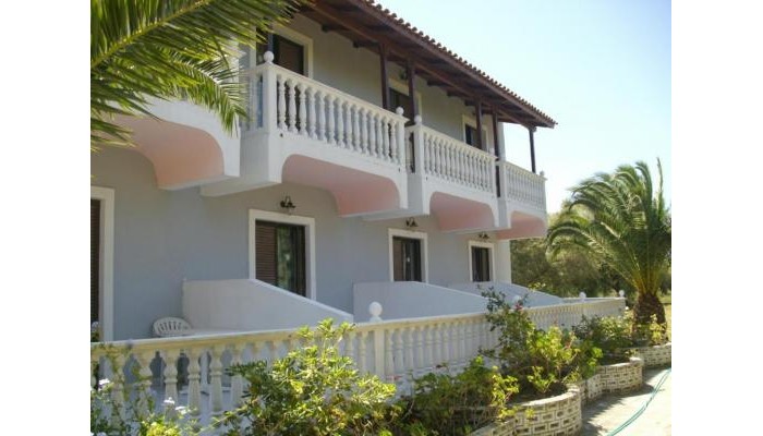 Babis Studios poza 2