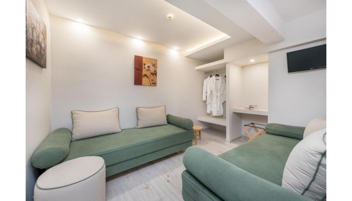 Crystal Beach Hotel poza 9