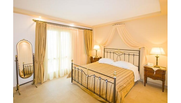 Anassa Hotel Santorini poza 1