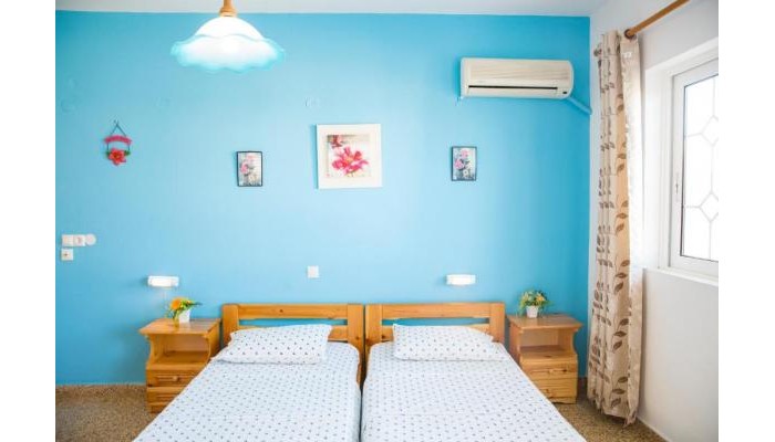 Harriet Studios poza 2